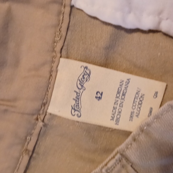Men's shorts size 42 faded glory tan flat front - Picture 4 of 4